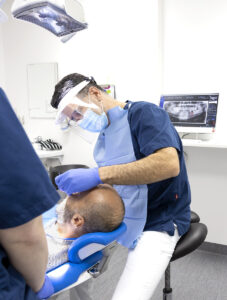 Redaktionell fotografering på tandläkarmottaning